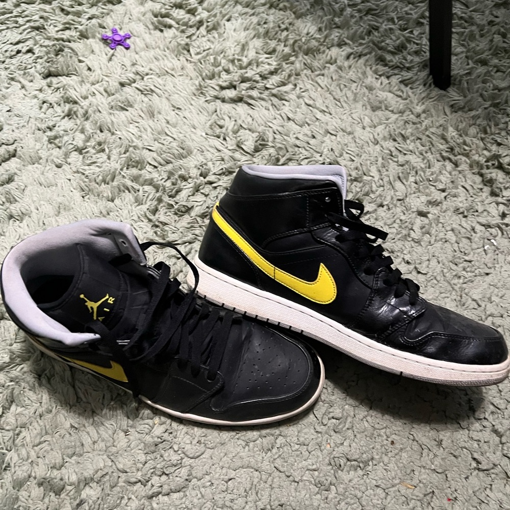 Jordan 1s